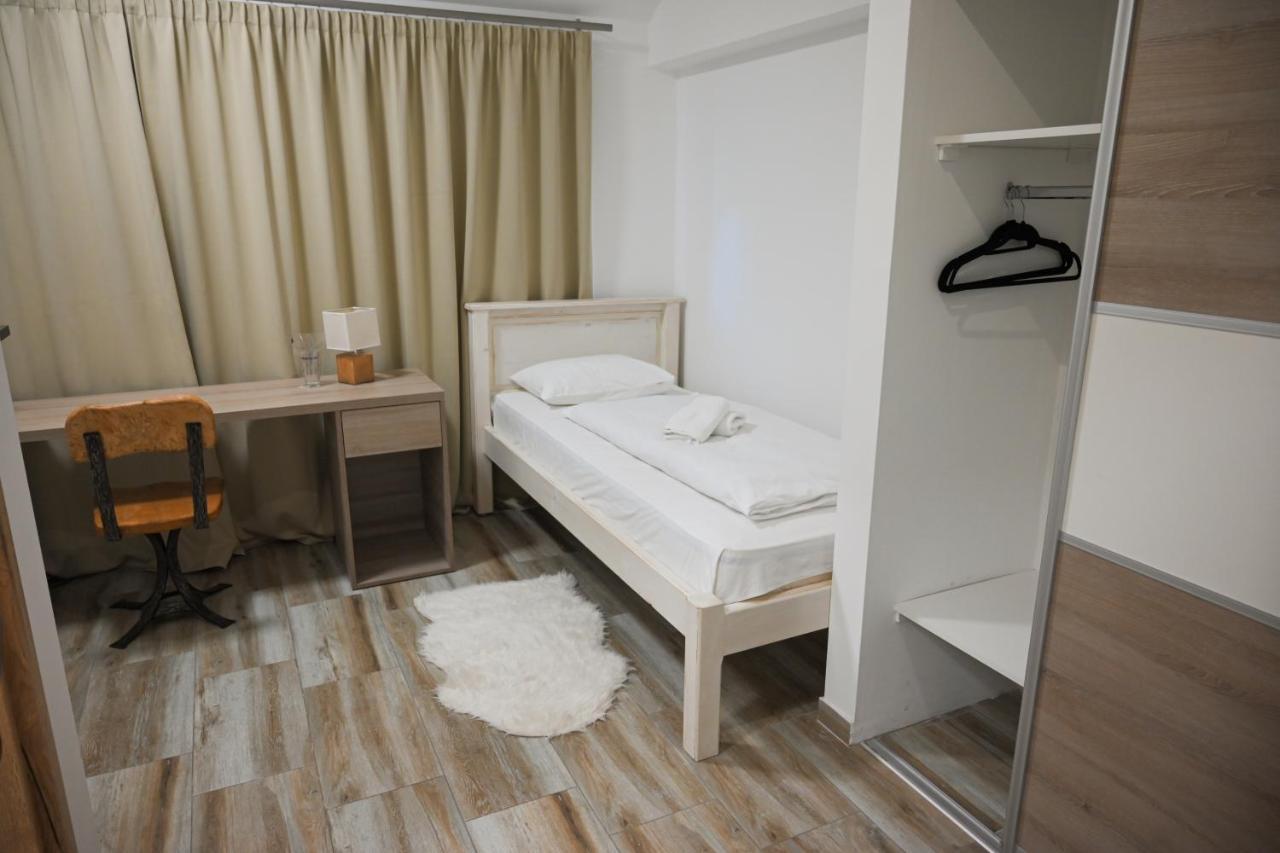 Twenty Park Apart otel Kikinda Dış mekan fotoğraf